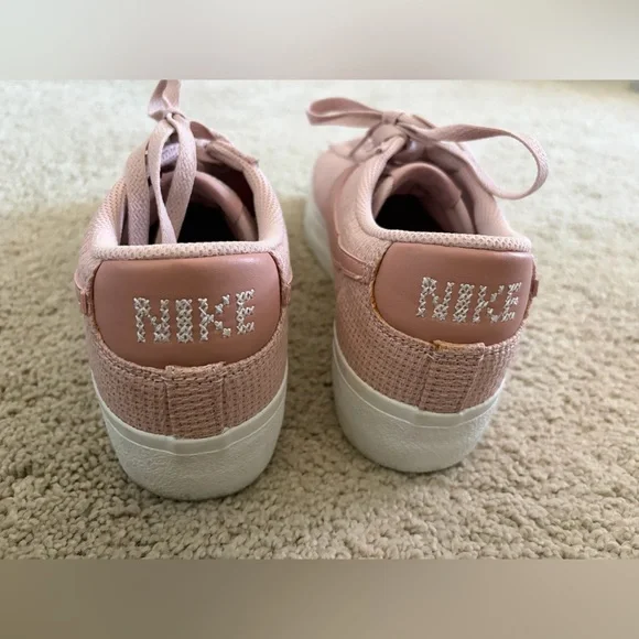 Nike Blazer Low Platform Women's Shoes Pink Oxford/Summit White/Pink Oxford/Rose - Picture 5 of 10